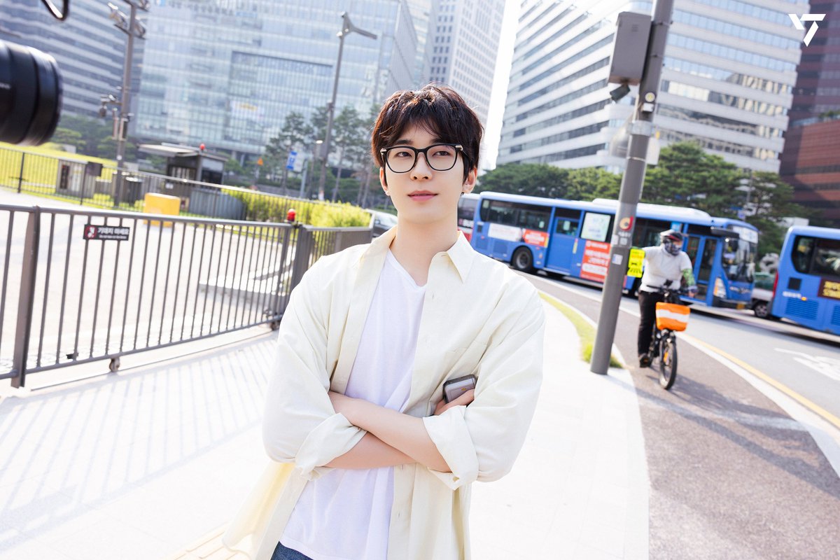 urijib_mw's tweet photo. 260617 EVERY WONWOO Vlog Photo Sketch
#원우 #WONWOO https://t.co/86mi0us470