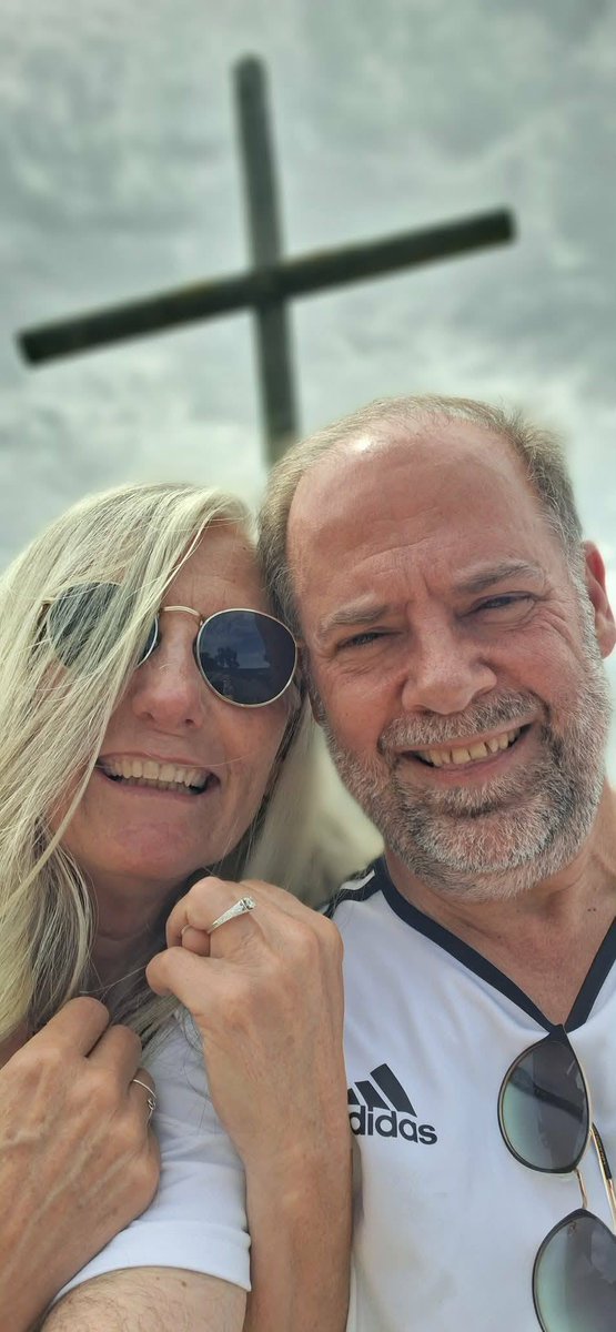 craigvonbuseck's tweet photo. She said yes! I love you, Teressa! https://t.co/8AjnnT24us