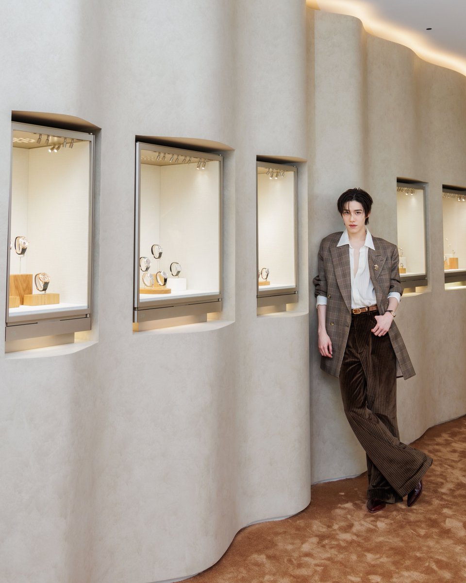 PPKrit_Ent's tweet photo. Timeless creations. Elevated moments. ✨ #CartierExhibitionxPPKRIT

PP KRIT X CARTIER IN MELBOURNE
#Cartier #CartierThailand
#CartierxPPKRIT
#PPKritt https://t.co/dPYDBivWHG