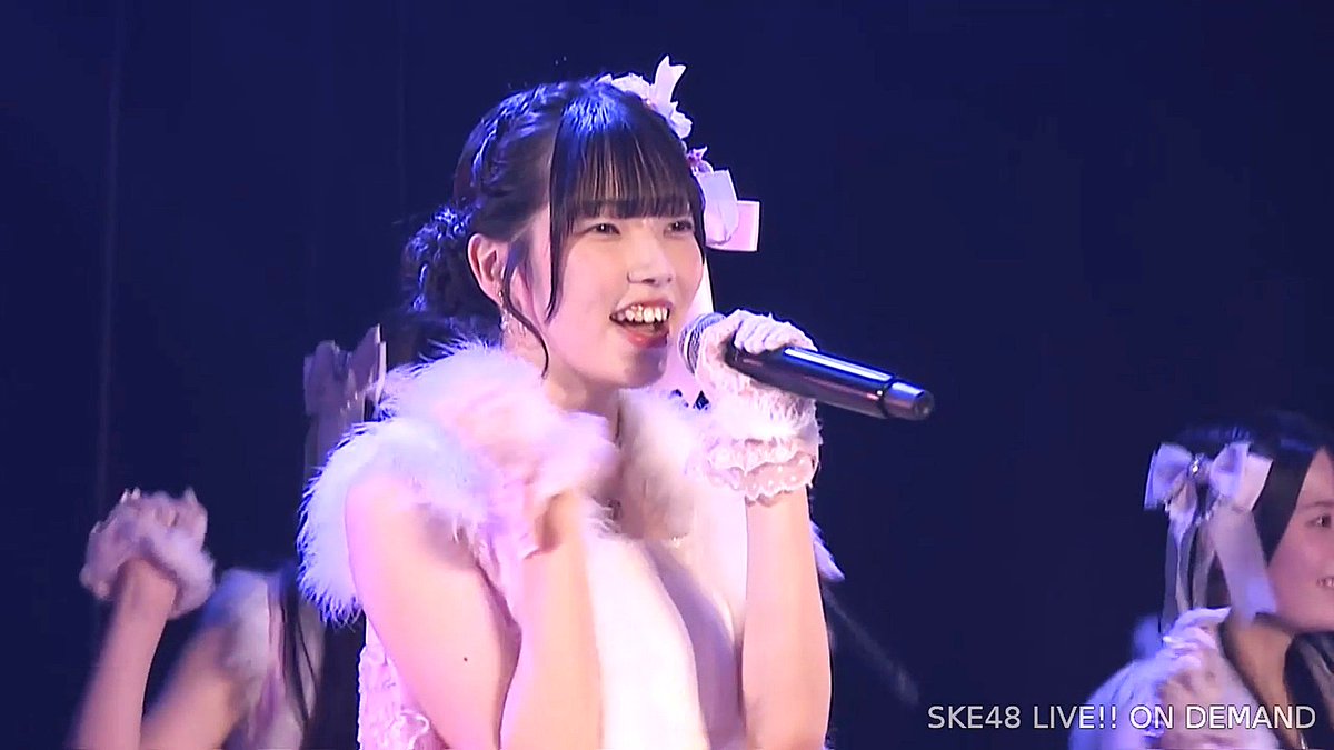 common1026's tweet photo. 今日の #SKE48 #可能性こそが未来 公演の
#太田愛恵 さん

今日は12期生が優愛にゃんとはななんしか
いなかったけど予定された構成だったので
余裕の通常運転

でも明後日以降の公演予定には
心羽がかなり入っててるし…

絶対に無理はさせないで欲しいので
状態によっては愛恵に緊急出動の可能性も🤔 https://t.co/oEhHqoX3rB