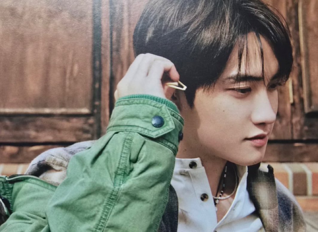 do_dyasoo's tweet photo. PHD (Pengagum Hidung Doh kyungsoo) https://t.co/13e8i8pEAE