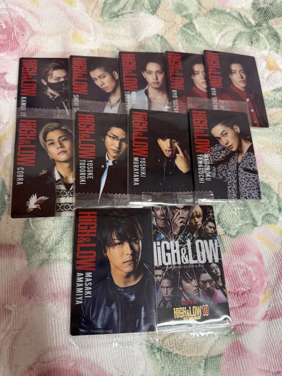 LOVE00423's tweet photo. HiGH&amp;LOW 10TH ANNIVERSARY
ハイロー ウエハース 交換

譲 → 1.2枚目

求 → 買取＞同種3枚目 交換 ＞異種登坂広臣、岩田剛典関連

詳細は1枚目ALTにて

JSBLAND7/2又は郵送
お気軽にお声がけください。 https://t.co/vzvJAfsQNM