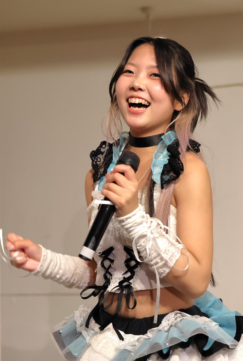 ofthewishinthes's tweet photo. 2026.06.13
『Chit Chat  INDOライブ』
📍ミュージックプラザ インドウ

ChitChat    NOWAちゃん💜

#chitchat #ちとちゃ https://t.co/g2JJsEOp6y