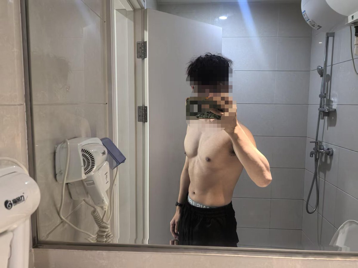 tanqingyangay's tweet photo. 端午，长沙有约的吗，想去青旅，但都没房了，有带不，需要大一#长沙#青旅 https://t.co/JJ0QvBukCb