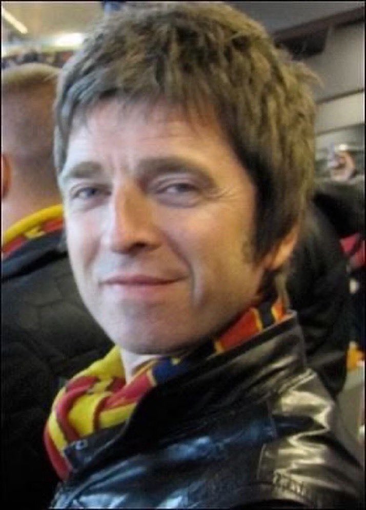 noel gallagher of edtwt 🍎🦔 tweet media