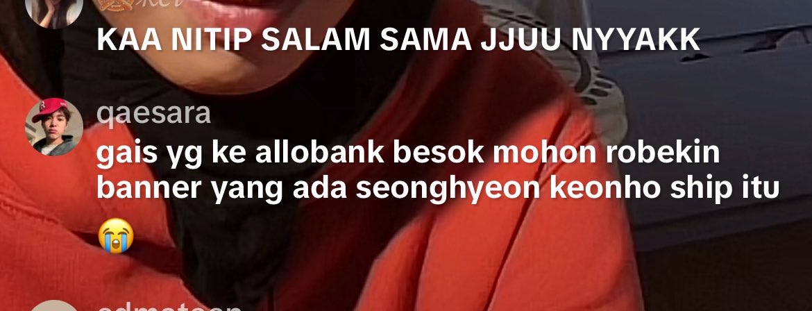 eomsworld's tweet photo. Gangerti sumpah kenapa selebay itu anjir? Sampe ke live live orang? https://t.co/BAhNi9Vb0O