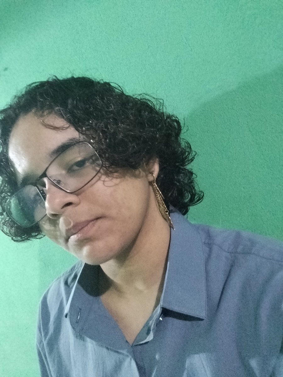 Ser Inexistente. Jurídico Tamsy Caines tweet media