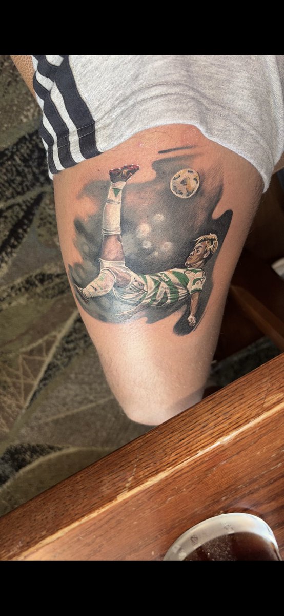 Jozza7Reid67's tweet photo. @celtic_jaime Got it tattooed on my leg in santa ponsa mate😎 https://t.co/NxafhHco1r