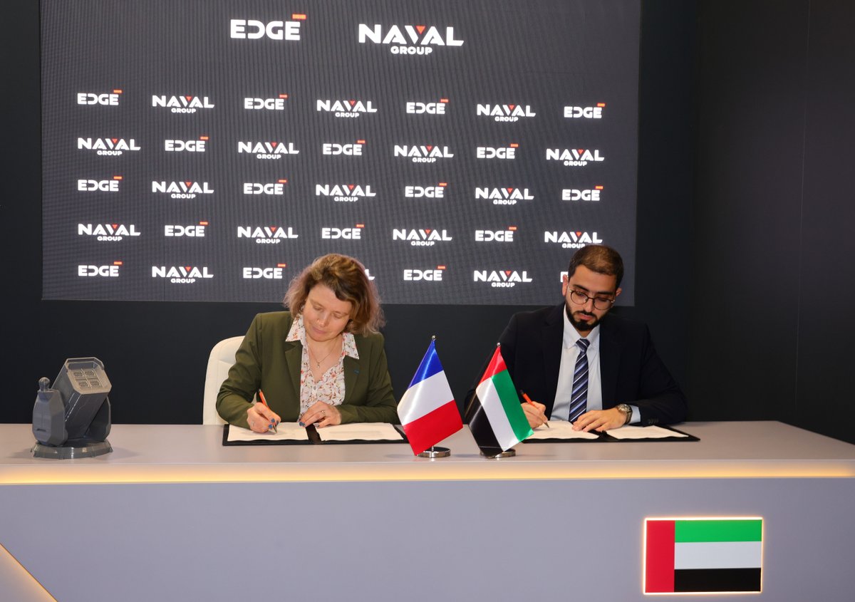 navalgroup's tweet photo. Yesterday, Naval Group and HALCON, part of @_edgegroup, signed an agreement to conduct live-fire trials of HALCON’s SkyKnight short-range air defence missile from Rampart. 

This partnership will enhance Rampart's versatility and defensive capabilities at a range up to 10km. https://t.co/JyHizLXTQm