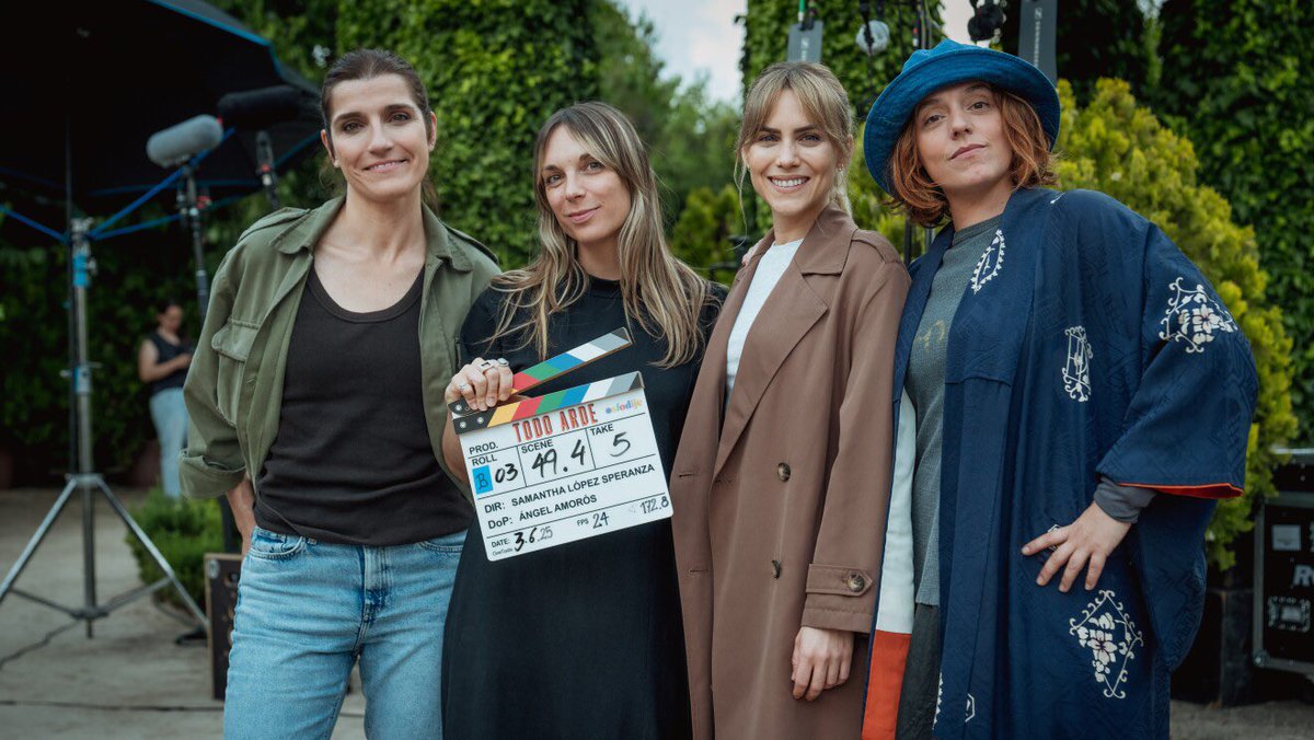 MoobysEs's tweet photo. #TodoArde de @JuanGomezJurado con Aura Garrido, Victoria Teijeiro y Samantha López S.
#PrimeVideoPresents https://t.co/dl30QM9pjy