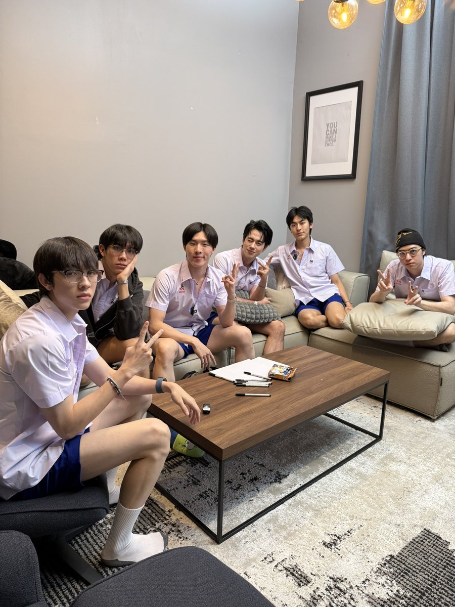 PROXIE_Official's tweet photo. พ้อกสีพร้อมแล้ว ยูสเซอร์พร้อมกันยังงง ~ 😚

Youtube : 
📍https://t.co/EZQ7uZ6Svn

#PROXIE_กว่าจะขี้แง
#PROXIE_NextButNever
#PROXIEth
#bROTHERSMUSIC https://t.co/Q7naoC7nY4