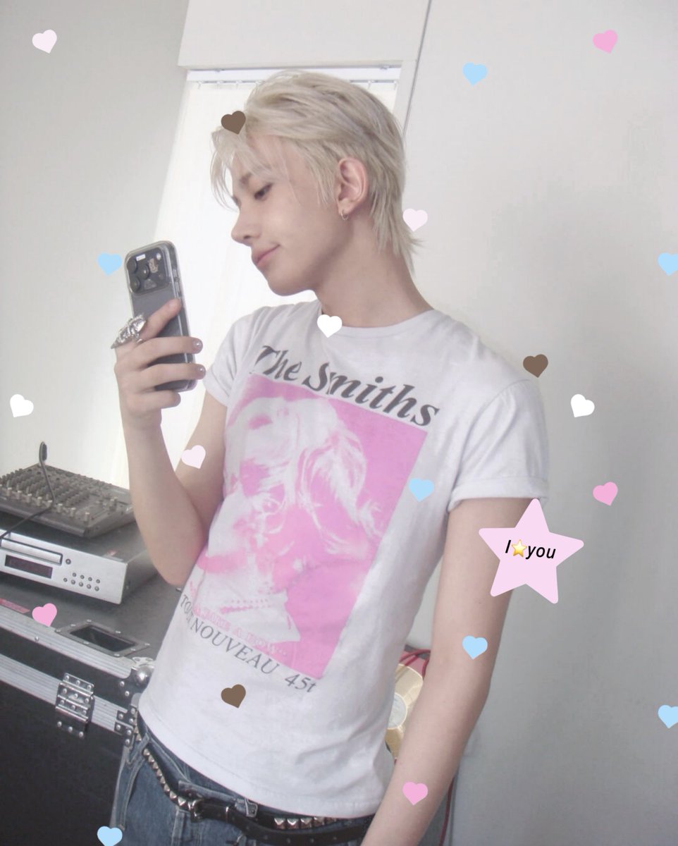 heevankitty's tweet photo. i ⭐️ you #EVAN ♡ https://t.co/9PlHYv324V
