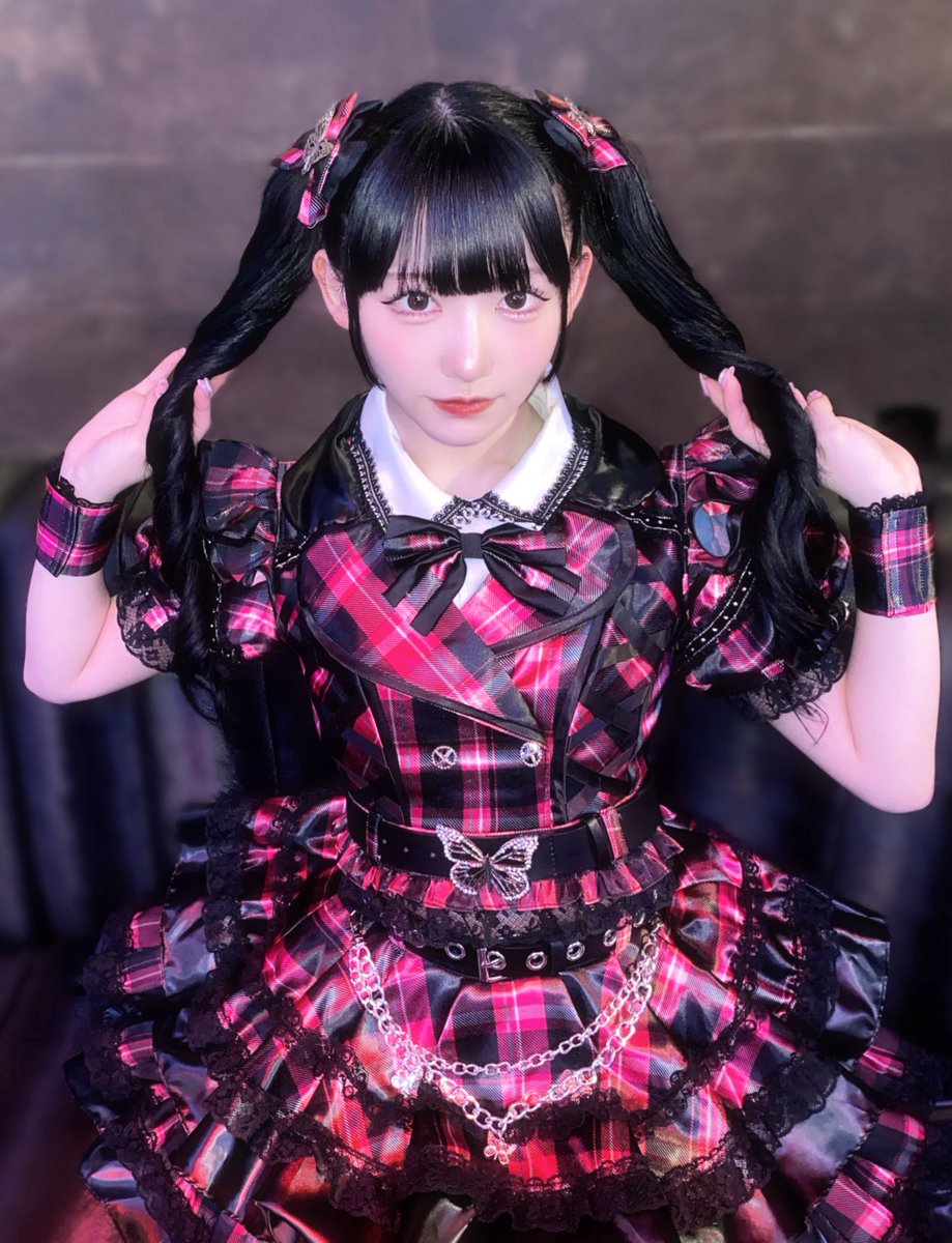 AZATOY_momoka's tweet photo. 成長した？💘

⬇️デビュー　　　　　最近⬇️ https://t.co/gUvqceiDPR