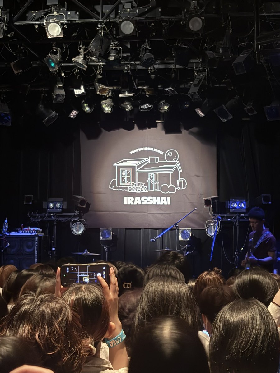 br_sjgn's tweet photo. 2026.6.13
📍KYOTO MUSE

『IRASSHAI』

夜ダンとおいメロのツーマン
音響がすごい良くて透き通ってた
まだまだおいメロの余韻から抜けれません https://t.co/WqaO3USwUf