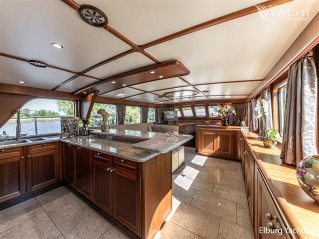 theyachtmarket's tweet photo. Feadship Classic 80ft MY for sale Netherlands €1,495,000 EUR. https://t.co/BtzuxZbo0X
#buyboat #sellboat #yachting #boating #boot #bateau #usedboats #barca #abya #boten #jacht #boats #barcos #feadship #barche #freedom #boote #boatsforsale #boatshow #sellmyboat #netherlands https://t.co/nQCUmZSey9