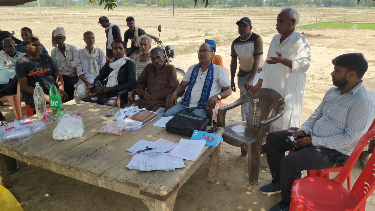 XSultanpuri's tweet photo. सेक्टर और बूथ कमेटी के साथ साथ लोगों को #बसपा से जोड़ने का प्रयास जारी है जय भीम विधानसभा- जगदीशपुर 
@AnandAkash_BSP @PalVishwnathbsp 
@Mayawati 
#बसपा
#बसपा_का_बढ़ता_जनाधार https://t.co/EiaD6t8Ir1