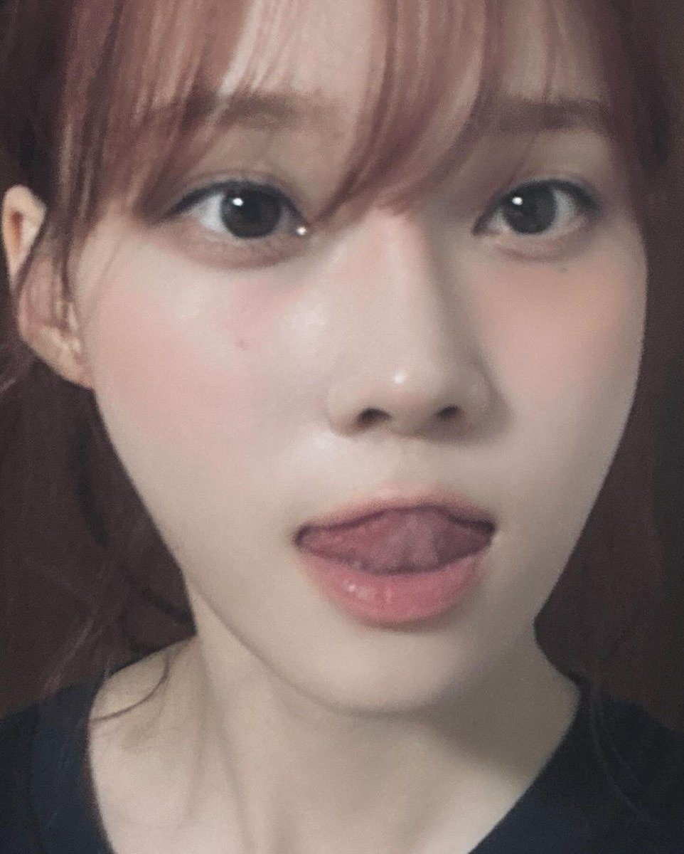 dnlxj_01's tweet photo. 같은 날이구나 https://t.co/rFm3WnI9VR