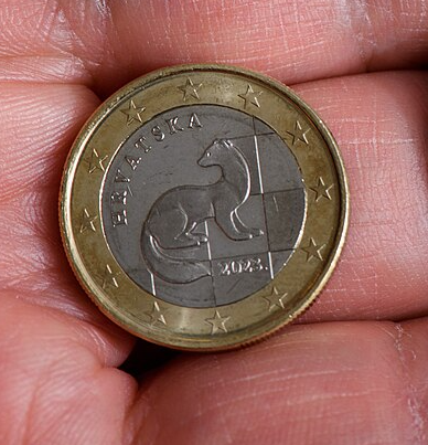 qikipedia's tweet photo. In medieval Croatia, people bartered with pine marten furs. This was so prevalent, they eventually named their currency, the Kuna, after the Croatian word for pine marten. Today, pine martens appear on the Croatian Euro. (📸: European Union, 2026) https://t.co/1KnJ6oaQT8