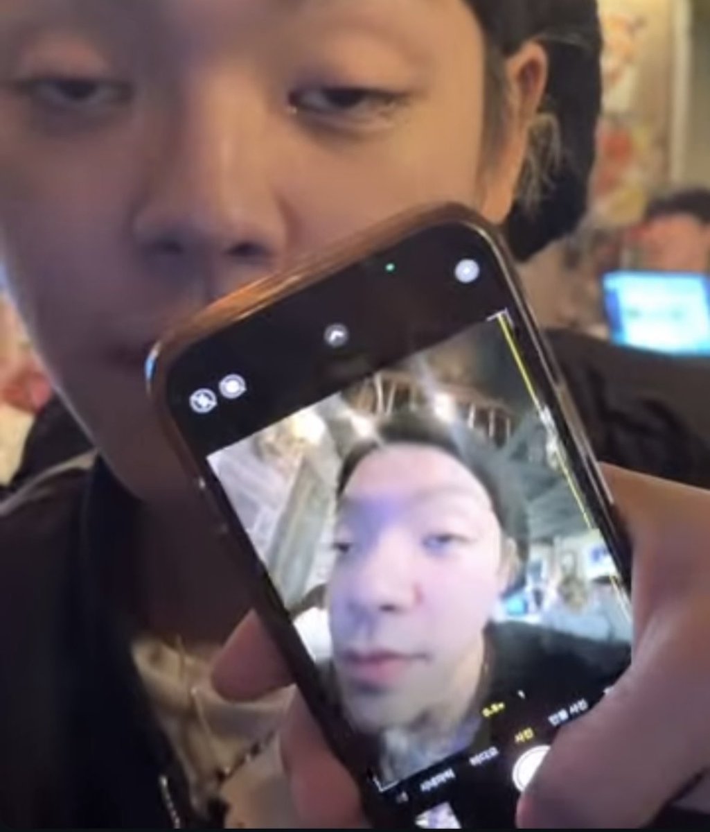 에휴 tweet media