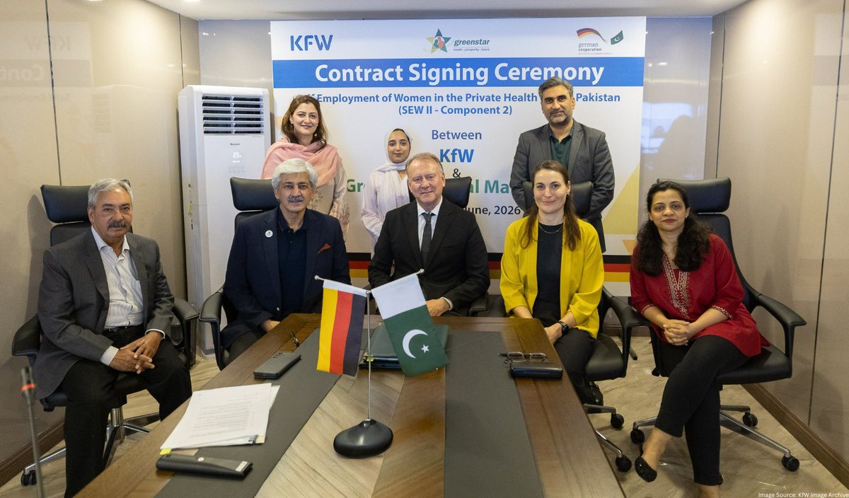 KfW_Islamabad's tweet photo. The Grant Agreement of Self-Employment for Women Phase II was signed, attended by KfW, Greenstar &amp; German Embassy. EUR 15 million in 🇩🇪 support through KfW advances #WomenEconomicEmpowerment &amp; climate-health interventions in Karachi’s informal settlements.
@GermanyinPAK https://t.co/wgrBmHAT6Z
