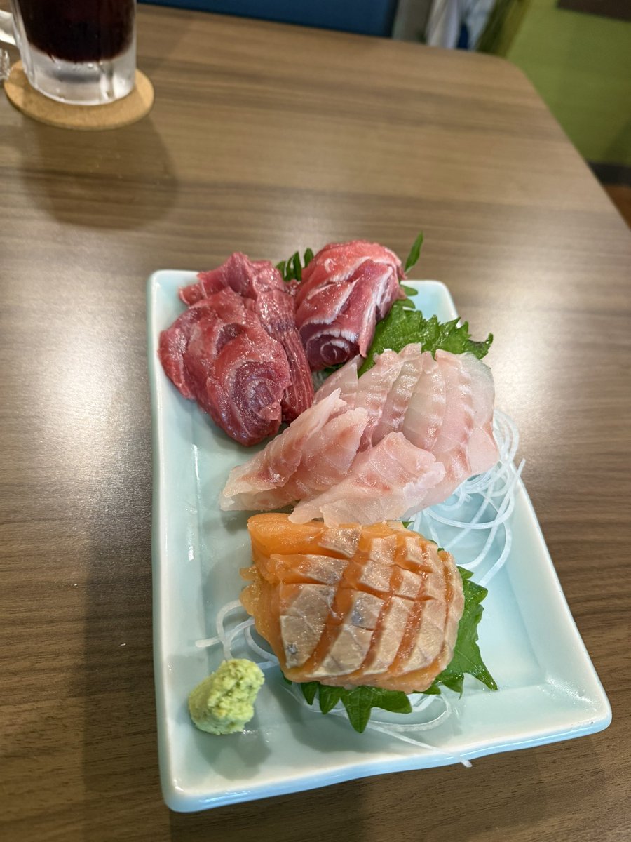 chalice_hypewtf's tweet photo. ホホ肉ほほほい
飲まなきゃやってらんない https://t.co/WFHQBkM9m7