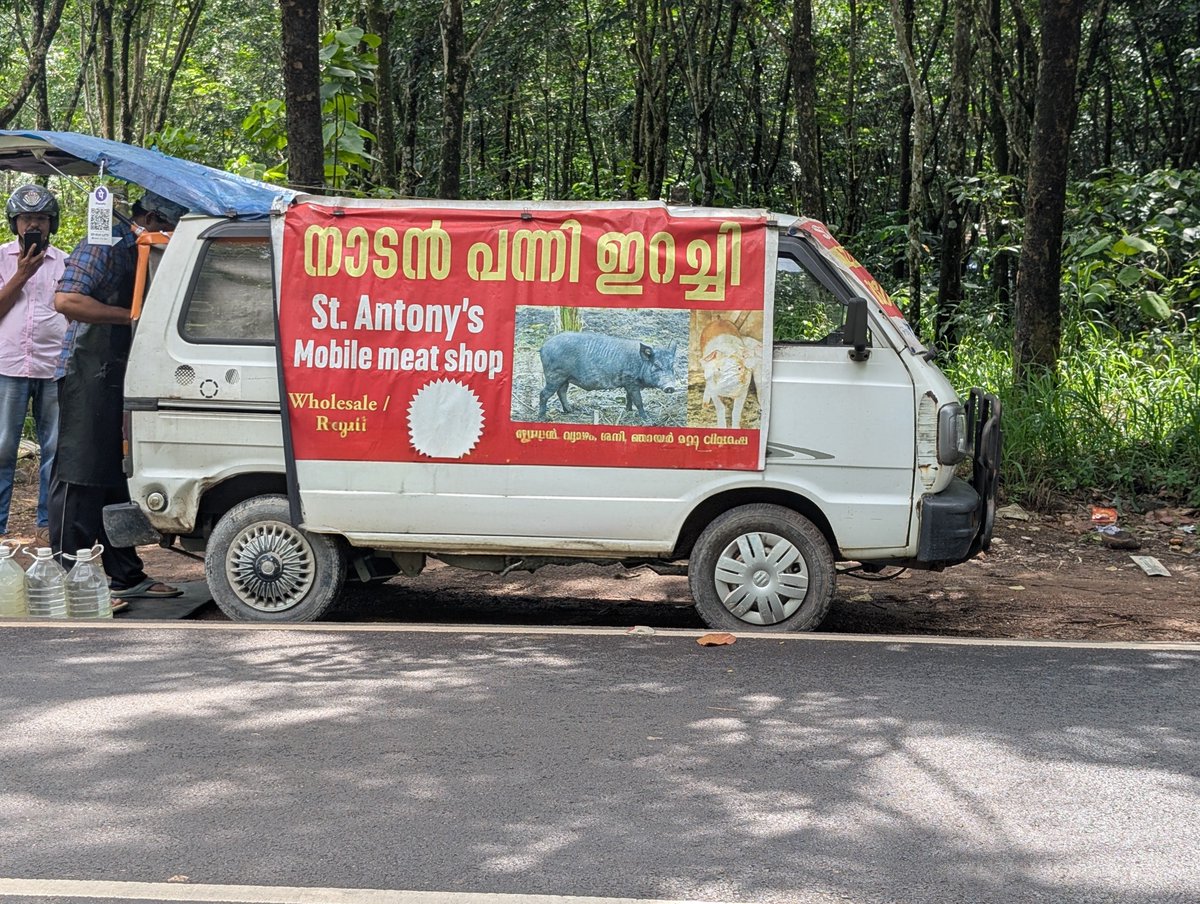 അസംബന്ധൻ tweet media
