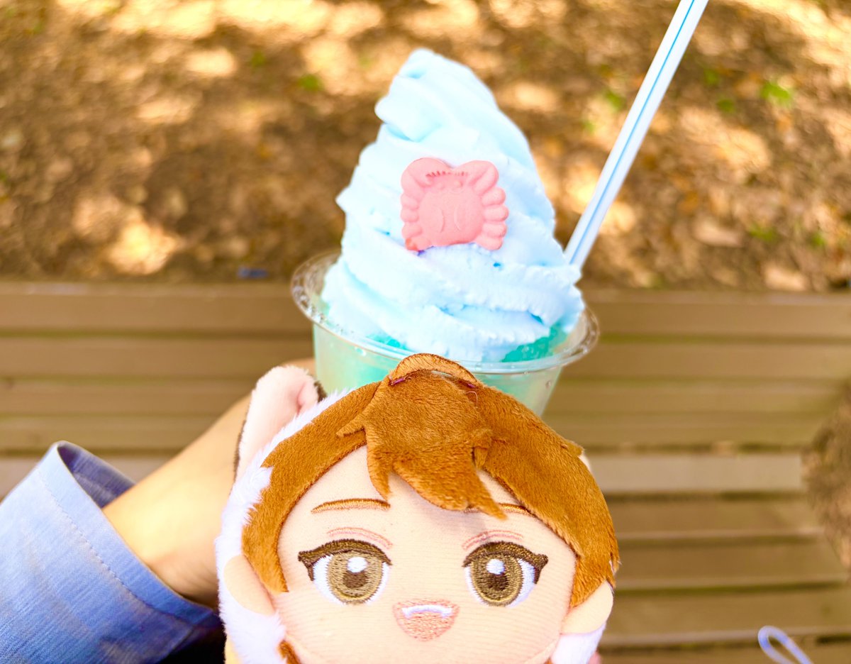 hachoms's tweet photo. 1日とーやさんに遊んでもらいました💖💖💖
スーちゃんのほっかむりと4枚目の🦀リングをとーやさんからもらってめちゃくちゃ嬉しかったです〜〜〜🥰🙏✨✨✨
かわいい❣️❣️❣️❣️❣️ https://t.co/BkDE9p4jIc