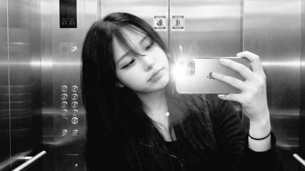 eeeeongE's tweet photo. 🤍 https://t.co/TDjc7PQ20g