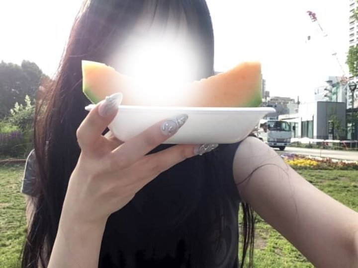 hingdlxld_'s tweet photo. 초여름의 삿포로💭🍈🎐 https://t.co/vjkvvY5FMf