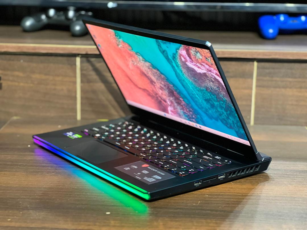 JiggyAnderson_'s tweet photo. MSI Raider GE66 
15.6-Inch 
UHD 4K
120Hz Gaming Laptop
Intel Core i9-12900HK 
16 GB NVIDIA RTX 3080 Ti
32GB DDR5 1TB NVMe SSD 
Cooler Boost 5
Win11 Home
Titanium
Laptop and charger only: 2.2M naira

Message Innov8 Gadgets on WhatsApp. https://t.co/z6309iTIbG https://t.co/nQ0RLHx1Cq