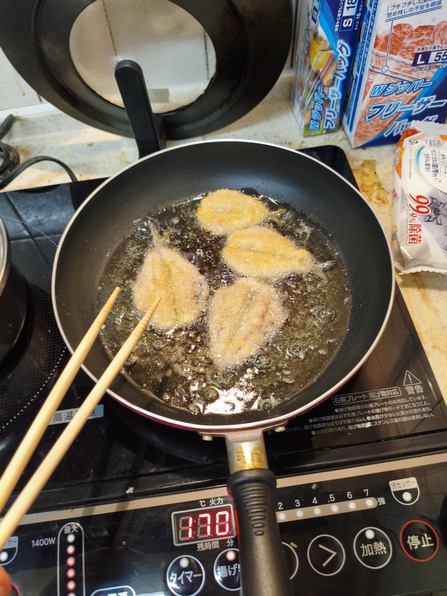ST4858's tweet photo. 揚げ揚げなう https://t.co/lM3GPz6RjH