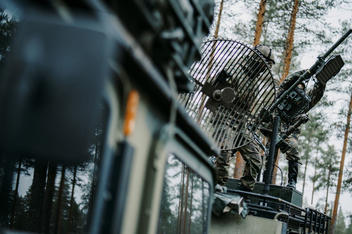 Bittium's tweet photo. Bittium received purchase orders from the Finnish Defence Forces for #Bittium TAC WIN™ devices and system support for the software-defined Bittium Tough SDR™ radios and #TACWIN system

Read the full press release: https://t.co/zXoOkHVmMd

#TacticalComms #ToughSDR https://t.co/S9T19Rvts1