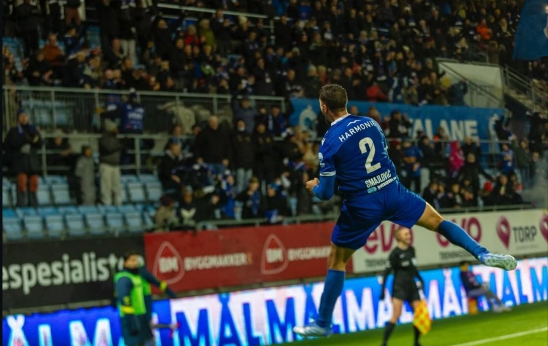 olysovereignty7's tweet photo. Ο Zinedin #Smajlovic είναι Σουηδός με καταγωγή από την Βοσνία 🇧🇦. Από την άλλη ο Petar #Stanic είναι Σέρβος 🇷🇸. Πάντα γουσταρα παίκτες Σλάβους και δεν μπορώ να καταλάβω γιατί δεν έρχονται τελευταία στον #OlympiakosFC ειδικά όταν έχουμε Σέρβο ΤΔ. Πιστεύω πολύ σε αυτούς !!! https://t.co/YVtBdtgWWk