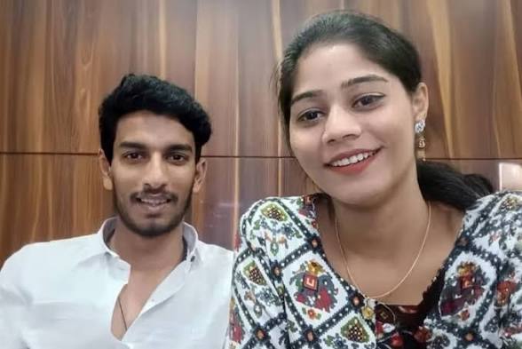 Ritik5585's tweet photo. @venom1s Images can be very misleading. Not that it justifies what the wife did but Raj kushwaha was a devent looking dude. https://t.co/LjaFmWwXJL