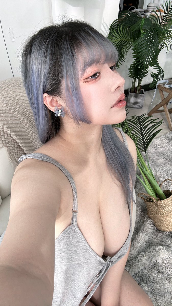 ehui0403's tweet photo. 第一次拍JV
各位可以期待一下🫶🫶🫶 https://t.co/GN0w0rvBOI
