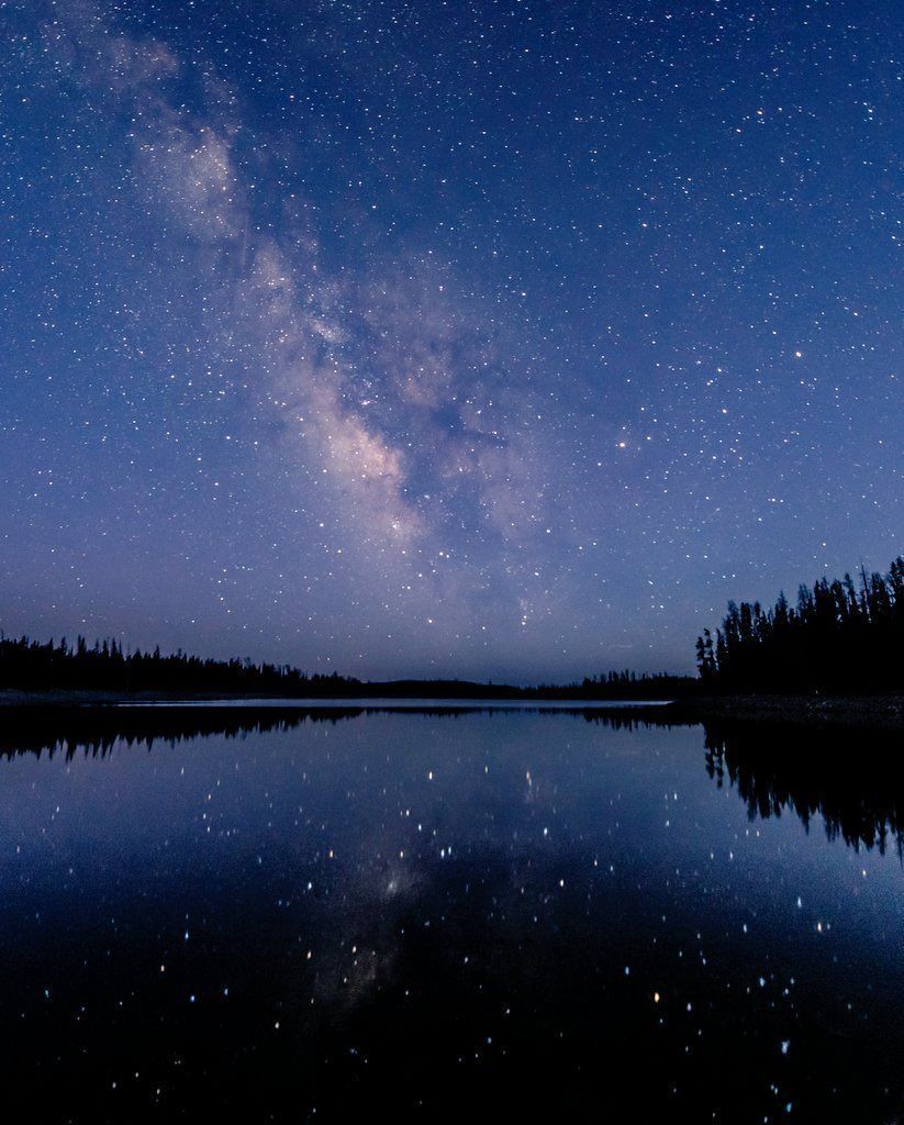 aestheticspost_'s tweet photo. Night sky ✨ https://t.co/Ar0dljeD1O