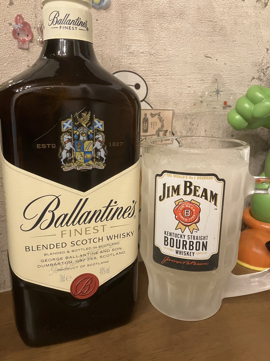 BBOYCHANDU's tweet photo. しごおわ〜

バランタインファイネストでかんぱーい🥂 https://t.co/C4iuWWHhyz