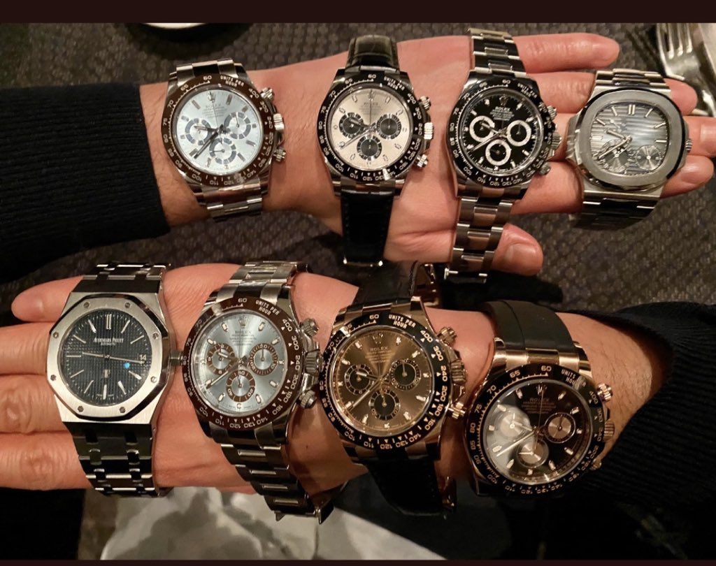 baron_sky7's tweet photo. もう金無垢の時計はいらんね。割高割高。
そろそろ値崩れする。
もう欲しく無いもの。

ステンレスで人気のモデルがコスパ共に最強です🙆‍♂️ https://t.co/qwgmqVYnq1
