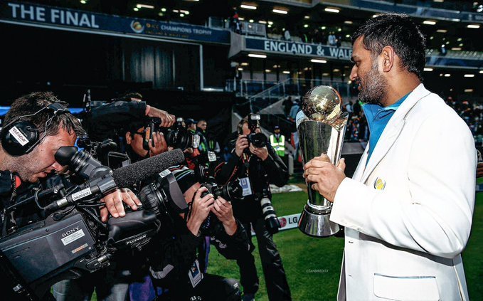 goa7ms's tweet photo. Won two trophies overseas, dream for someone 🗿 https://t.co/yLKH5u90Sp