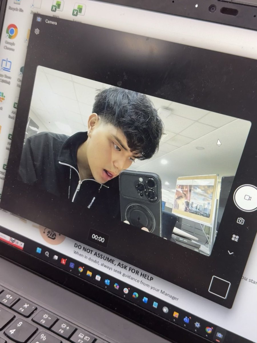 PtrrAlt's tweet photo. jakol sa work ulit? 🥵 https://t.co/FOR3nJP74A