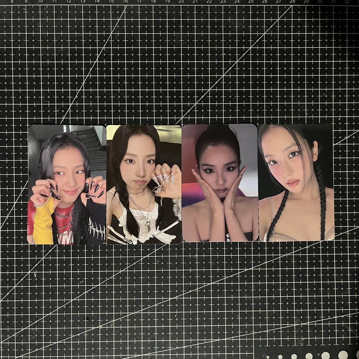carlocy2's tweet photo. wts lfb ph blackpink

⋆୨ৎ Jisoo Deadline photocard

💸: 450 || 250 || 300 || 90

ᯓ onhand
ᯓ good condi / sensi x
ᯓ no rush shipping

⌗ blackpink bp lisa jennie rosé jisoo deadline album pc weverse pob ktown4u pob dmm pob yg select dear my muse jump md pc luckydraw https://t.co/JLs5oX9fNA