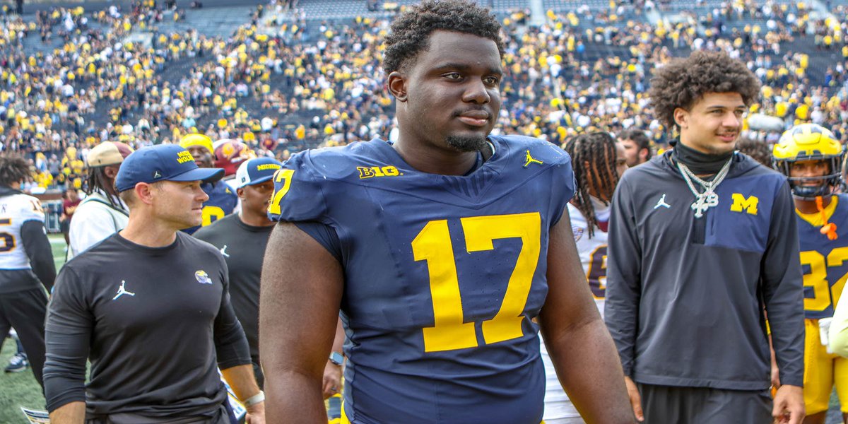 wolverineswire's tweet photo. Enow Etta ready to anchor Michigan defensive line

📸 Photo: Isaiah Hole https://t.co/XZBLaNDBWY https://t.co/V4Bii9jFNH