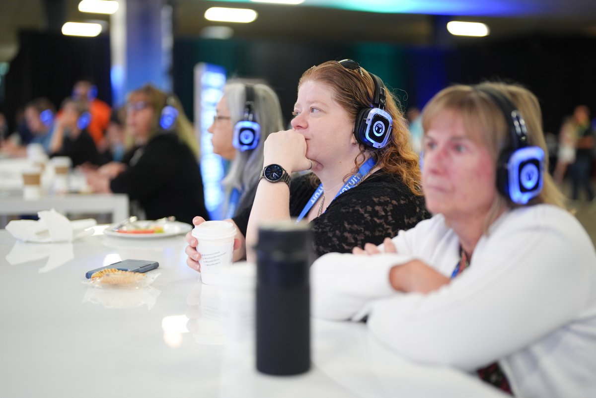 IntuitAcctsCA's tweet photo. We’re live, diving into the latest accounting tech, AI automation, integrated business tools, and hearing from leaders in the accounting and bookkeeping space. 

#GetConnectedCAN #QuickBooksCommunity https://t.co/hyiGAwLs3R