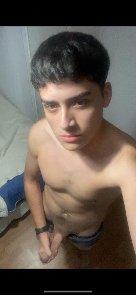 ancla6hsda's tweet photo. TE CUMPLO EL SUEÑO DE VER LA VERGA Y LECHE DEL HETËRO QUE TE GUSTA👑

AMIGOS,VECINOS,PRIMOS, COMPAÑEROS DE TRABAJO O GYM etc

engaño Hetëros por FB,Instagram o WhatsApp

INFO https://t.co/FjpsuiezVi 

Disponible todo el contenido completo en el canal vip ADQUIERE TU SUSCRIPCIÓN🍆 https://t.co/SSjt2WgYpd