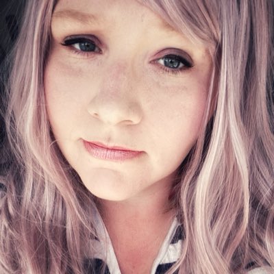 SimplySarah444's tweet photo. #NewProfilePic https://t.co/92m7w3s5KN