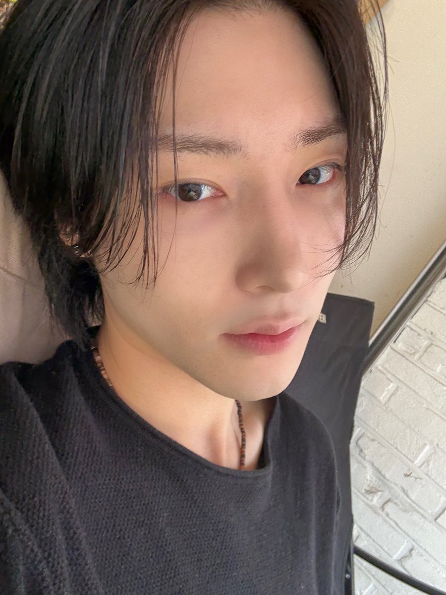 lullzvy's tweet photo. 리안   <이뷴은청초한남자라더관심있습니다 https://t.co/ZppVKHpsqi