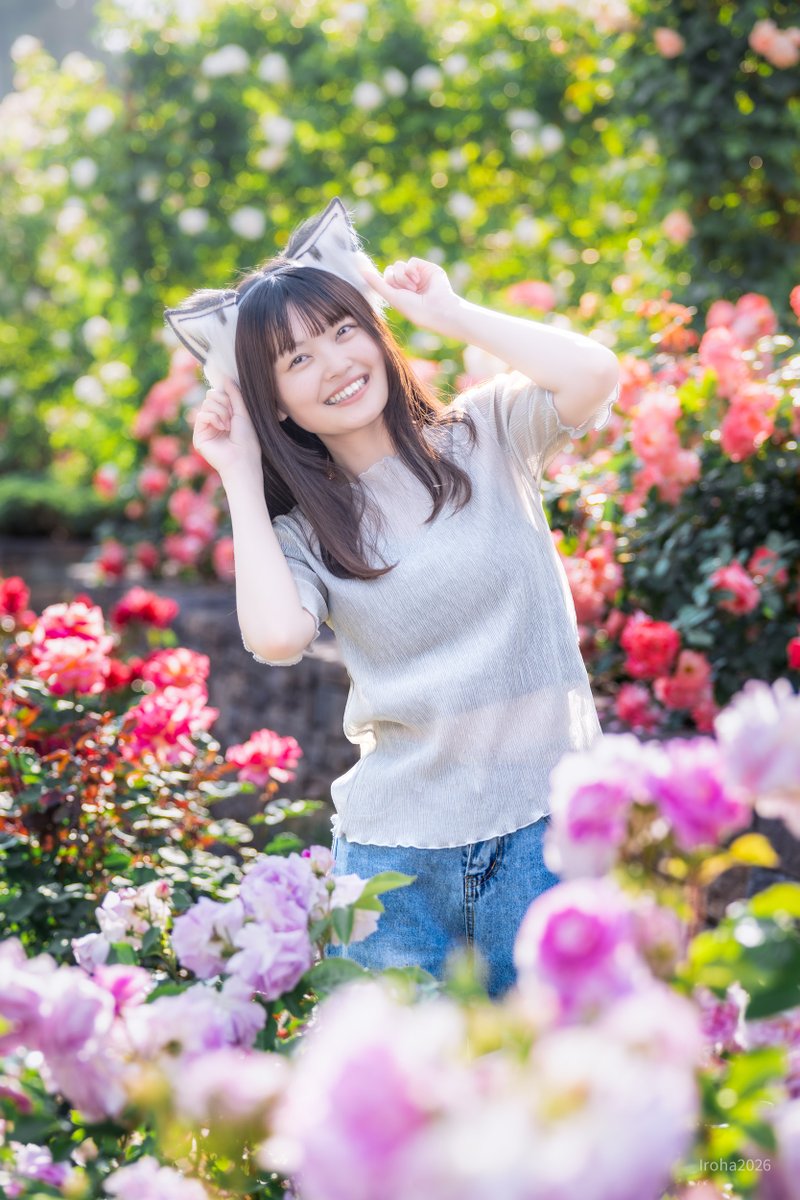 Iroiro_alpha's tweet photo. ～ 🌹2026/06 🐺Rose Garden🌹 ～
Model：#るな （@lun_chan__) さん 
#ポートレート撮影 #フリーモデル https://t.co/UD18R3ZvpL