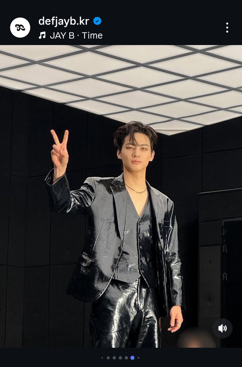 JLTDefS's tweet photo. https://t.co/yF54EBzHkM update 2026.06.17
P 3/4
๐ป๐๐ด
#JAYB #์ ์ด๋น #Jaebeom
#JB #Def #DefSoul
#GOT7ย #๊ฐ์ธ๋ธย #IGOT7ย
#MyLove_update
https://t.co/7QXSsvjI4h https://t.co/o9CiSKQSvl