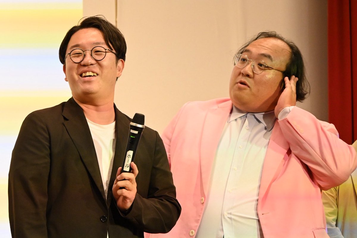 mame_mgome's tweet photo. 謎を解かないと帰れないお笑いライブ5 #笑謎5
難しくてあまり解けなかったけど、途中でグータン森山さんが「大丈夫！ 次は解けるようにって楽しむものですから！」と言うのを聞いて気楽に楽しめた！ 客席と舞台が一体となって謎に没頭し、その完成度に感嘆する時間 6組のネタまで見られてとても満足🌟 https://t.co/6qeSMMZfAy