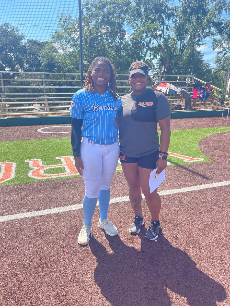 MariHill2028's tweet photo. Thank you to FAMU Softball for a great camp experience! 💚🧡

I enjoyed learning from the coaching staff, competing, and getting a feel for the family atmosphere within the program. Grateful for the opportunity and excited to continue working toward my goals!

#FAMUSoftball #2028Grad #Softball @FAMU_Softball @bbeall0628 @FAMUAthletics